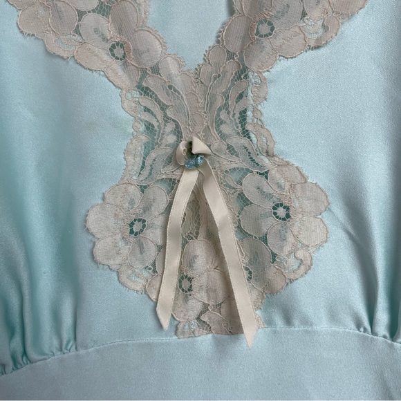 🚦3/$33 St. Michael Vintage U.K. Satin & Lace Nightgown - Bundle Bundle!! - Picture 4 of 9